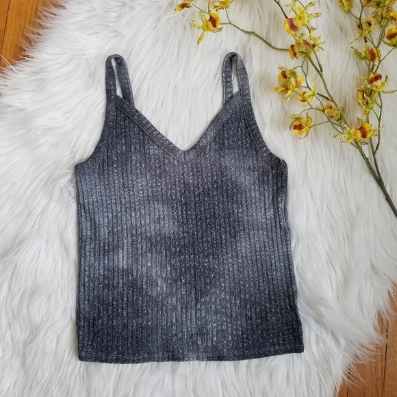American Eagle Outfitters Tops - AMERICAN EAGLE Tank Top Color Grey, SIZE M.